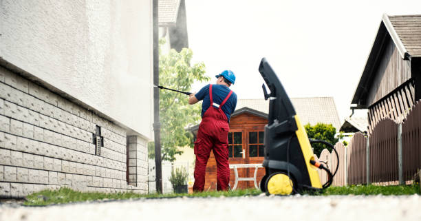 Best Sidewalk and Walkway Cleaning  in Kalama, WA